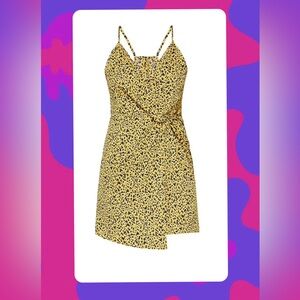 BCBG wrap Yellow and Black Dress Sz 2/ small as seen on Rent the Runway